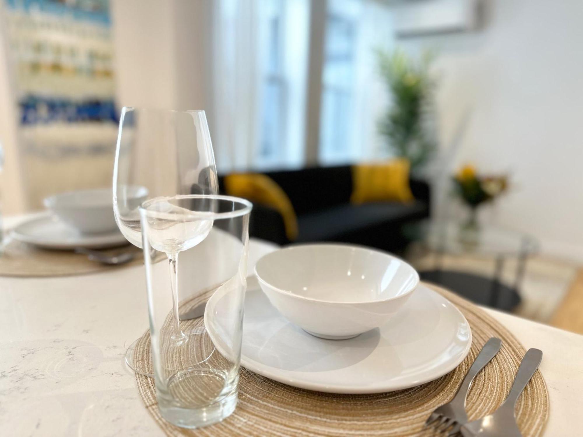 Perfect 3 Bedrooms Downtown 2mins To Metro Apartamento